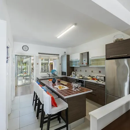 Ithaki Villa